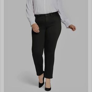 NYDJ Sheri Slim Black Jeans Classic 5 Pocket Style Has Lift Tuck Slimming Panel